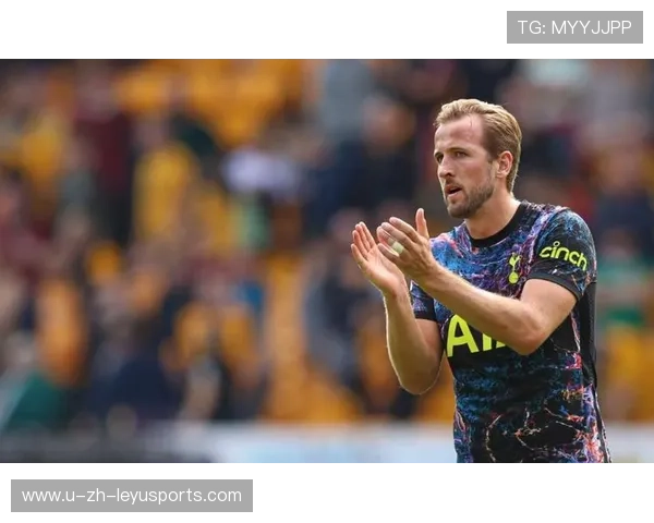 凯恩背身轻弹给出完美落点，热刺攻势从容展开